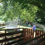 Hotel Fisherman's Hut Family Beden