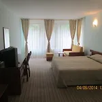 Fisherman's Hut Family Hotel 3*