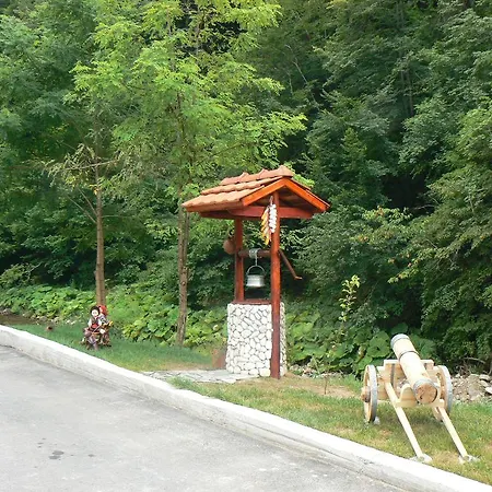 Hotel Fisherman's Hut Family 3*