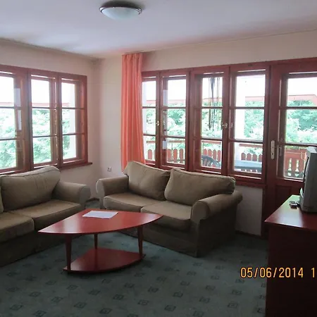 Fisherman's Hut Family Hotel