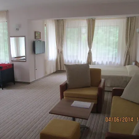 Hotel Fisherman's Hut Family 3*